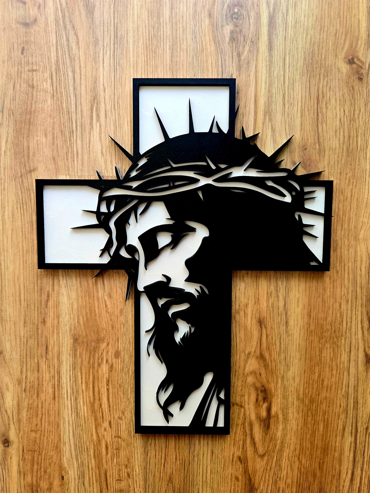 Décoration murale « Croix de Jésus » en bois – Design moderne noir et blanc
